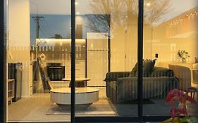 Cbd Contemporary Comfort Townhouse 2 Bed 2Bath