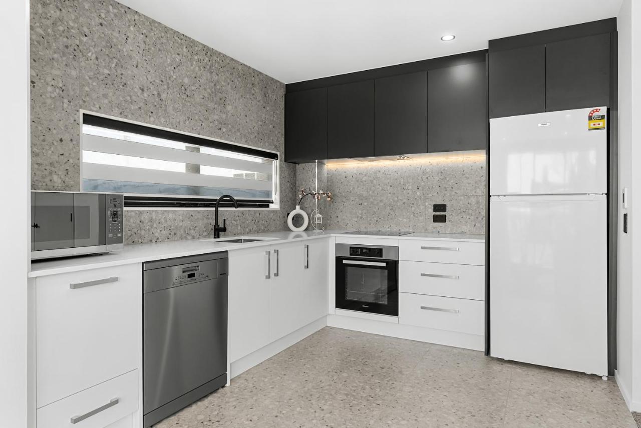 Cbd Contemporary Comfort Townhouse 2 Bed 2Bath Christchurch Exterior photo